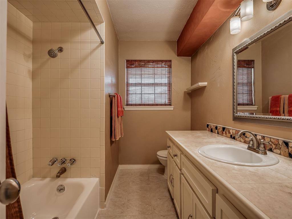 1037 Sw 1st Street Property Photo 29
