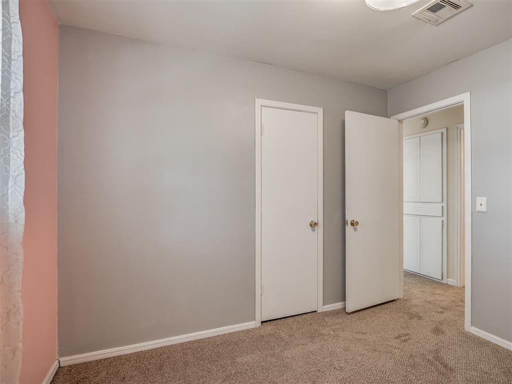 1037 Sw 1st Street Property Photo 33