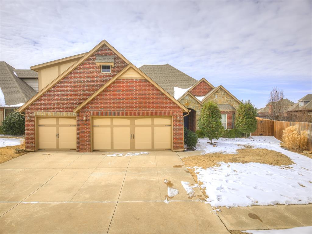 13609 Gentry Drive Property Photo 1