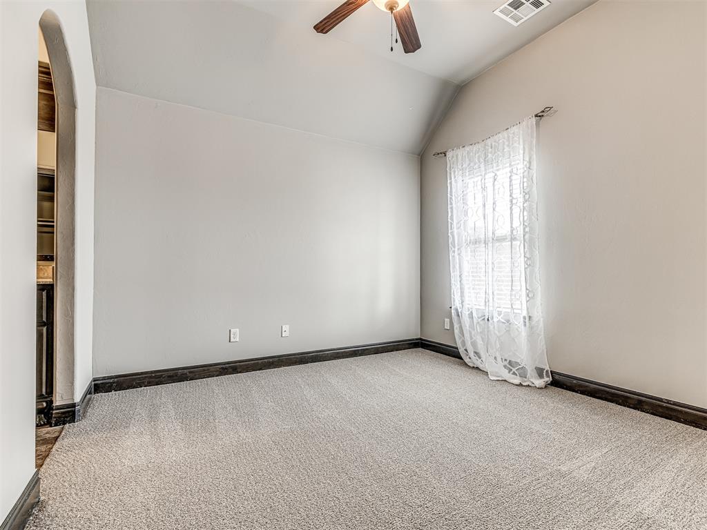13609 Gentry Drive Property Photo 12