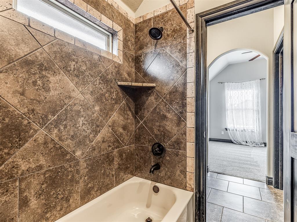13609 Gentry Drive Property Photo 15