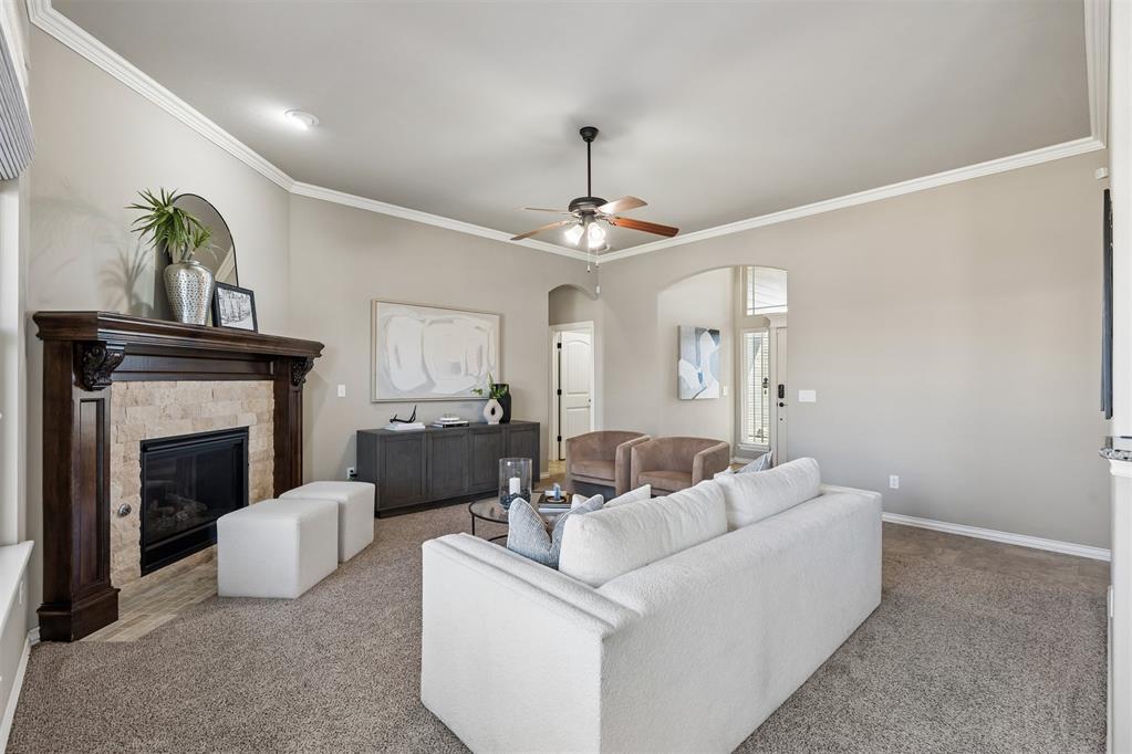 15925 Burkett Circle Property Photo 8
