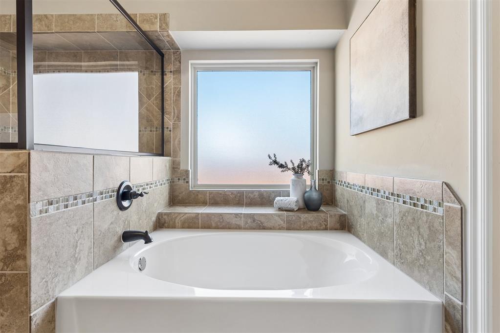 15925 Burkett Circle Property Photo 31