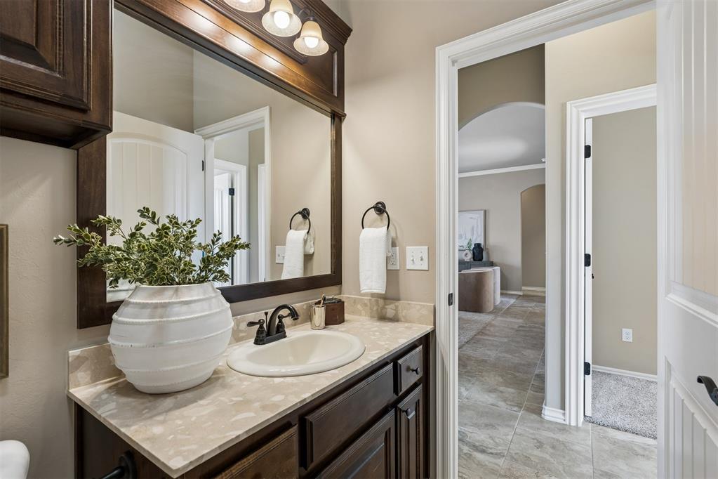 15925 Burkett Circle Property Photo 40