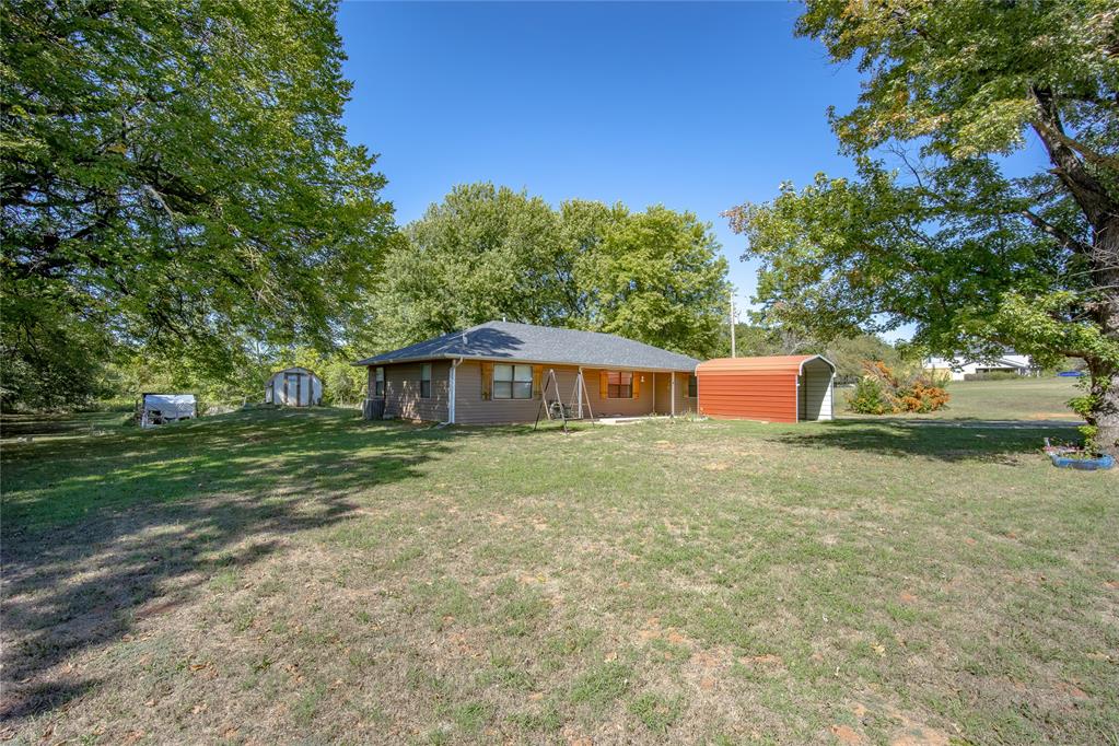 880543 S 3420 Road Property Photo 3