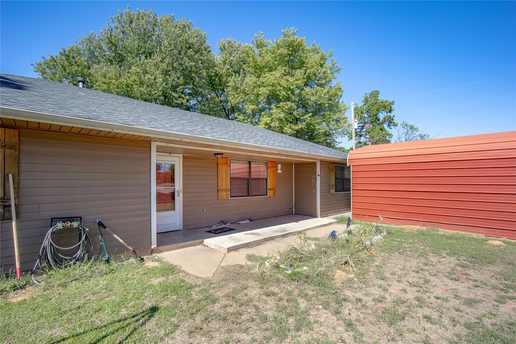 880543 S 3420 Road Property Photo 7