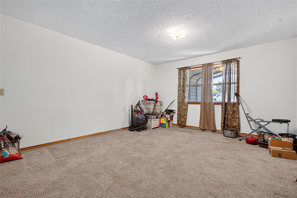 880543 S 3420 Road Property Photo 8