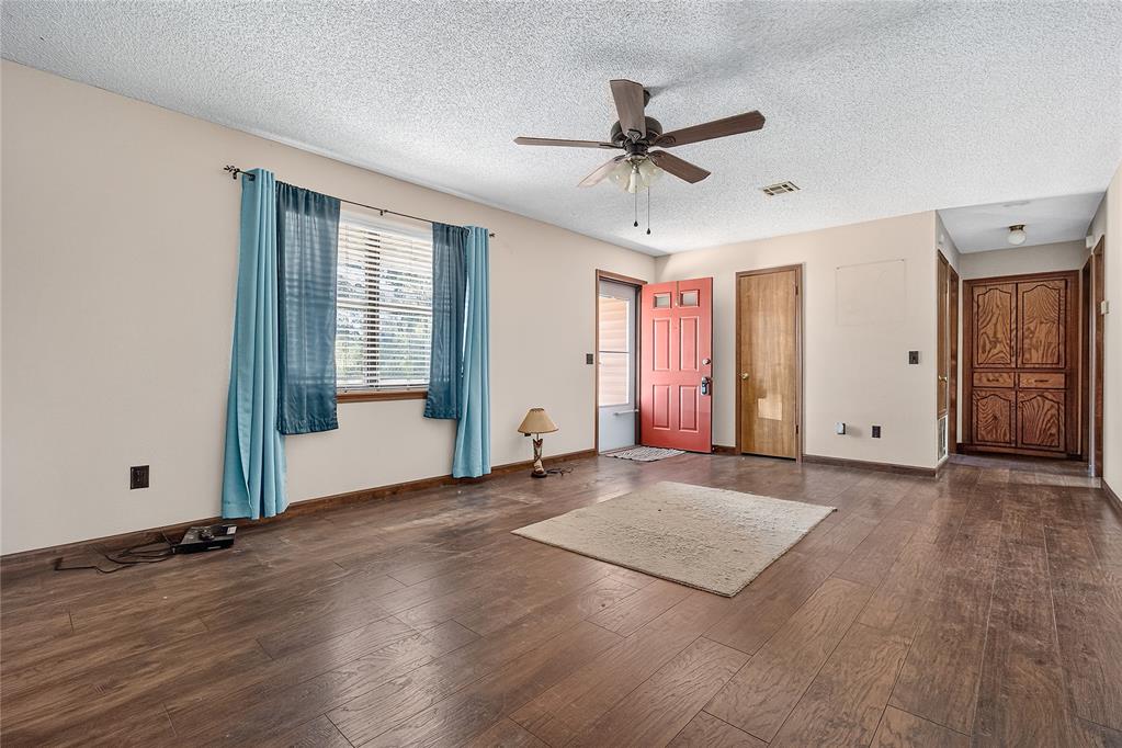 880543 S 3420 Road Property Photo 15