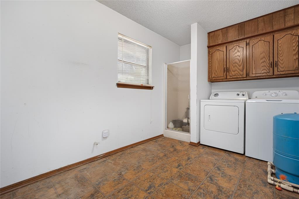 880543 S 3420 Road Property Photo 17