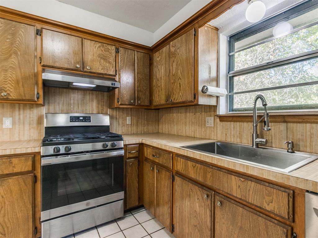 1606 Briarcliff Court Property Photo 10