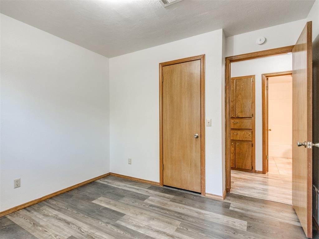 1606 Briarcliff Court Property Photo 13