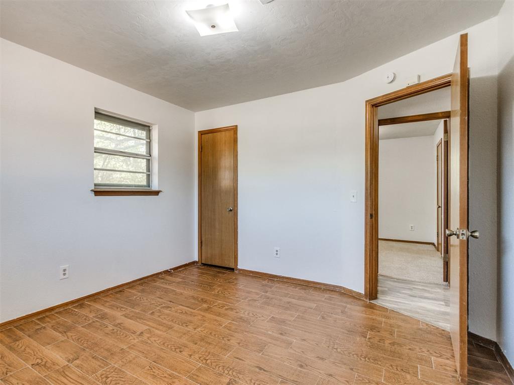 1606 Briarcliff Court Property Photo 16