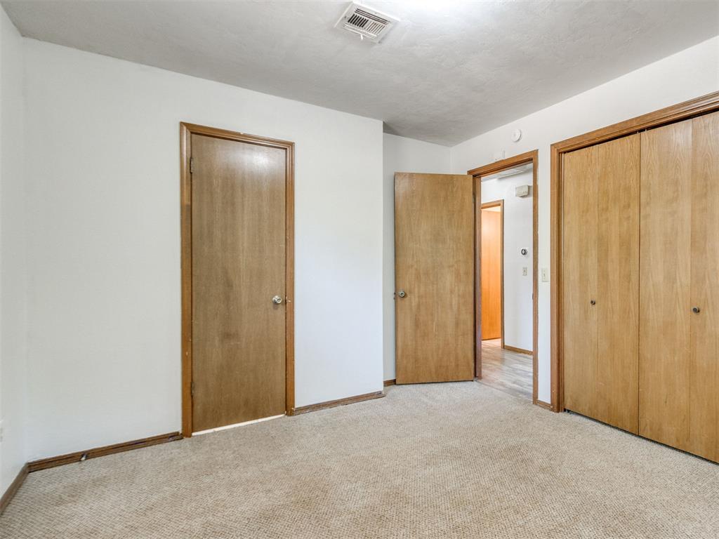 1606 Briarcliff Court Property Photo 19