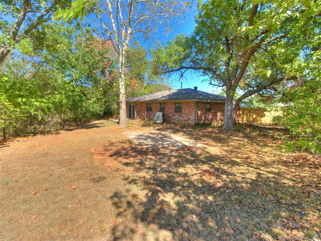 1606 Briarcliff Court Property Photo 22