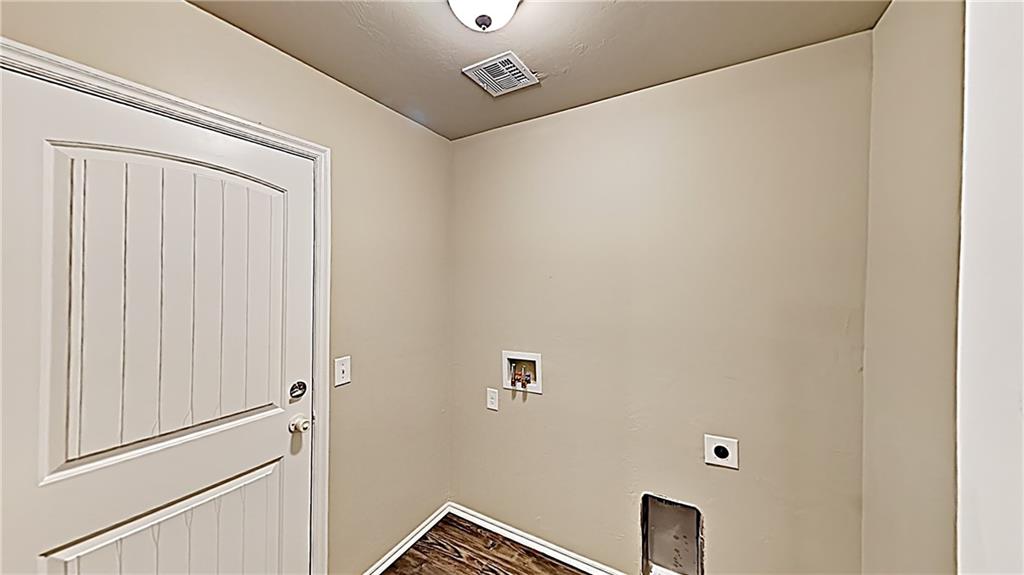 123 Saint Charles Way Property Photo 16