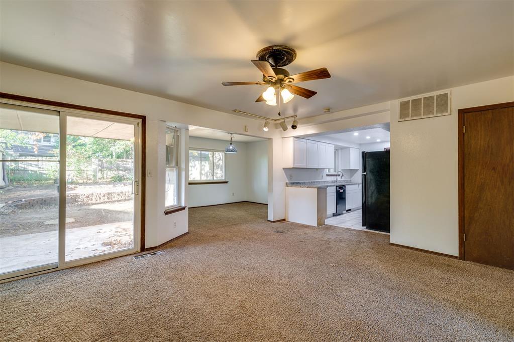 2220 Nw 113th Street Property Photo 9