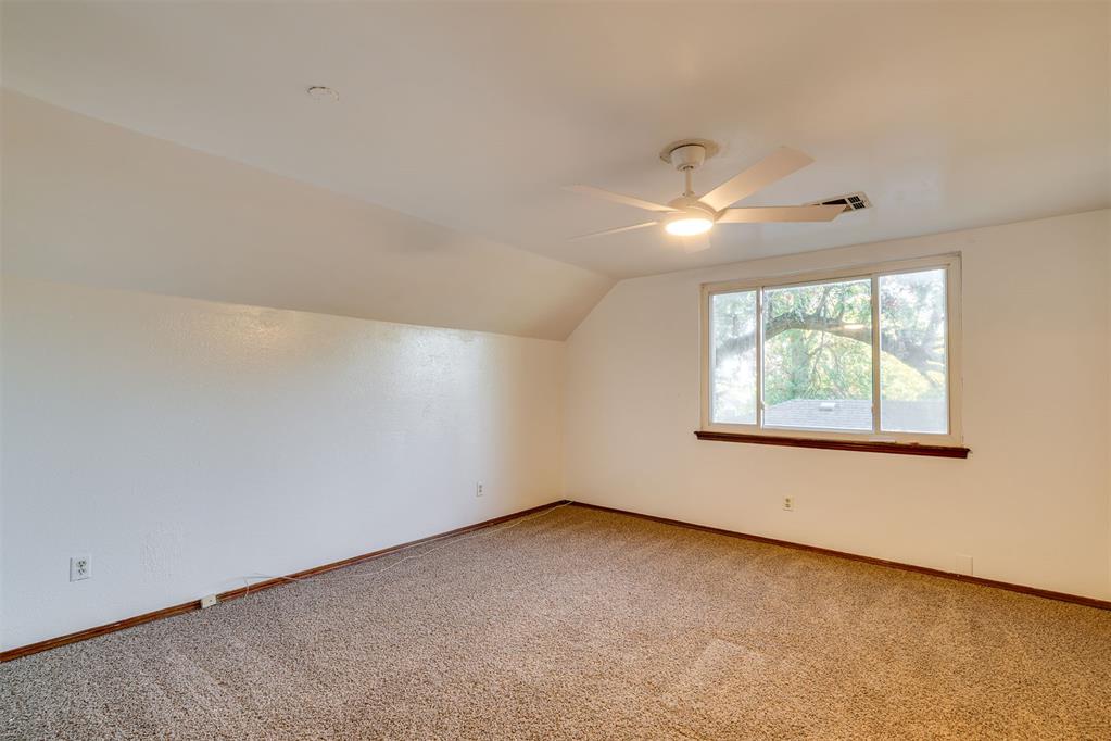 2220 Nw 113th Street Property Photo 33