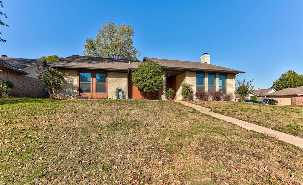 9013 Aaron Drive Property Photo 1