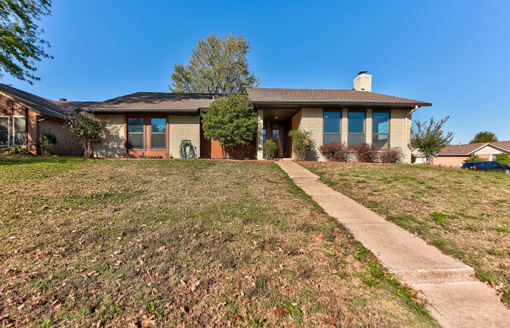 9013 Aaron Drive Property Photo 2