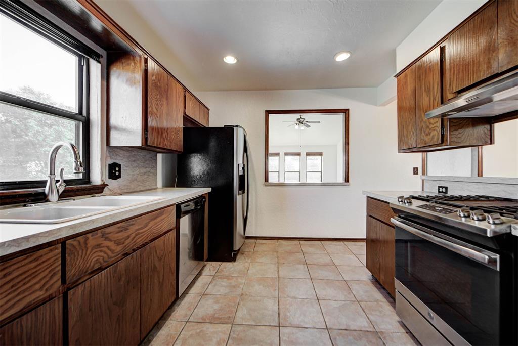 9013 Aaron Drive Property Photo 24