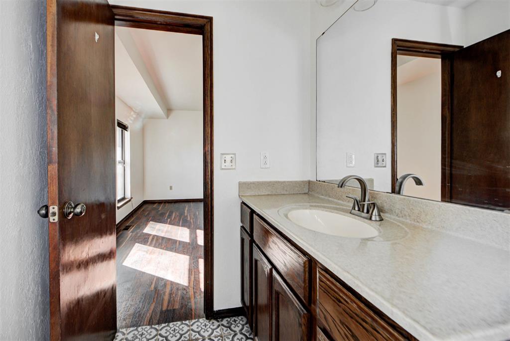 9013 Aaron Drive Property Photo 38