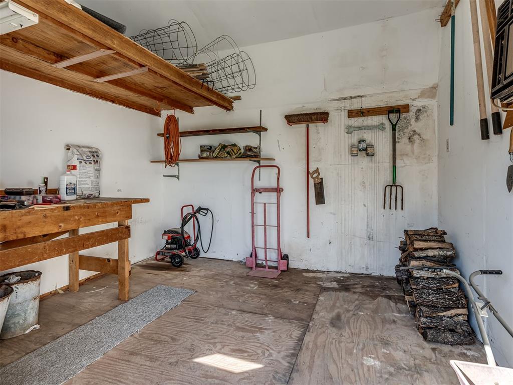 8801 Nw 92nd Street Property Photo 43