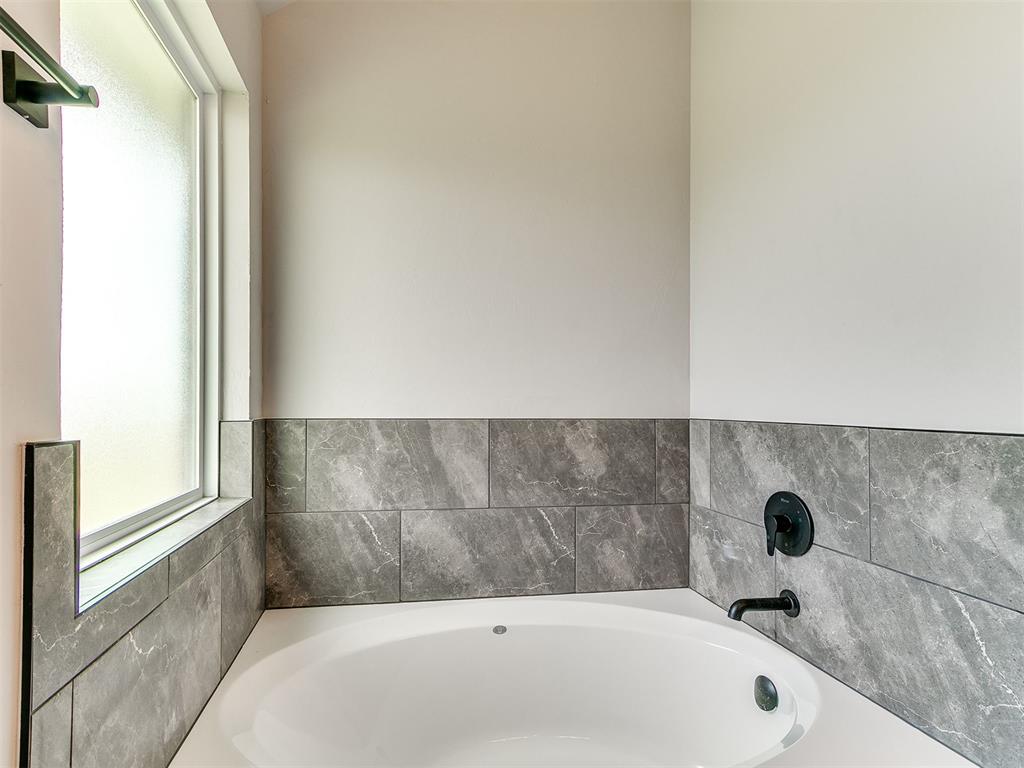14109 Giverny Avenue Property Photo 24