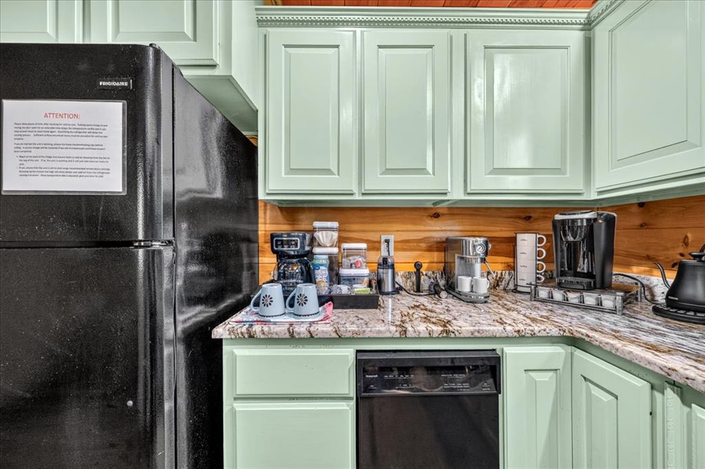 673 Mako Road Property Photo 36