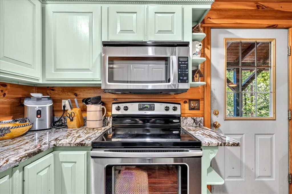 673 Mako Road Property Photo 38