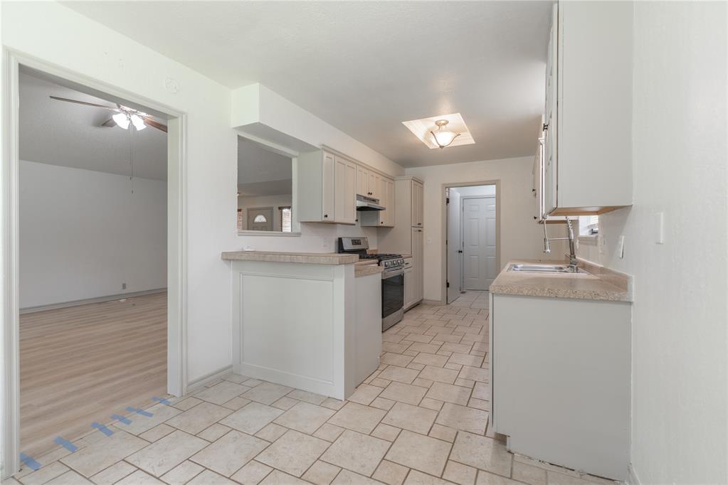 12521 Clarence Court Property Photo 9