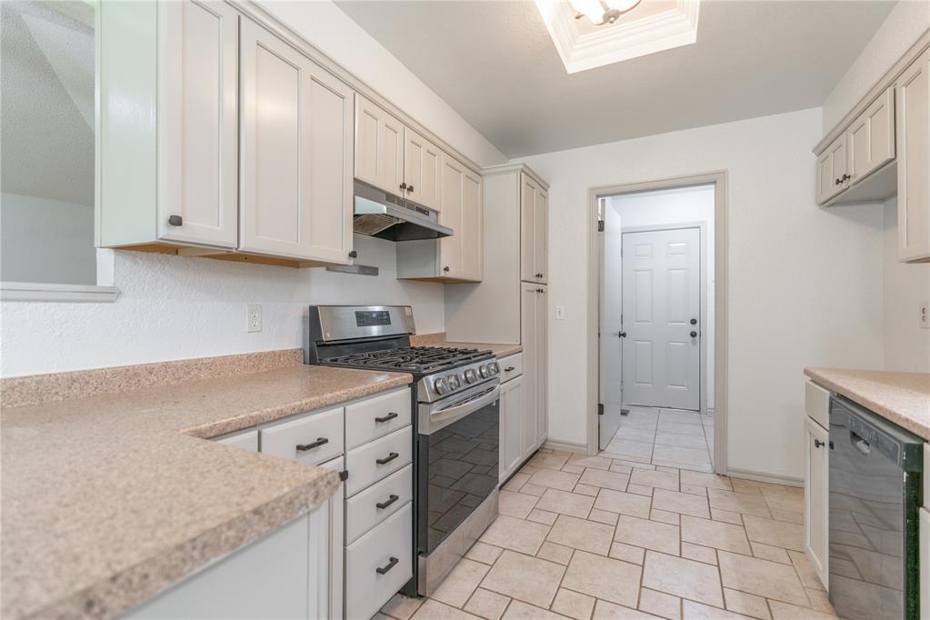 12521 Clarence Court Property Photo 11