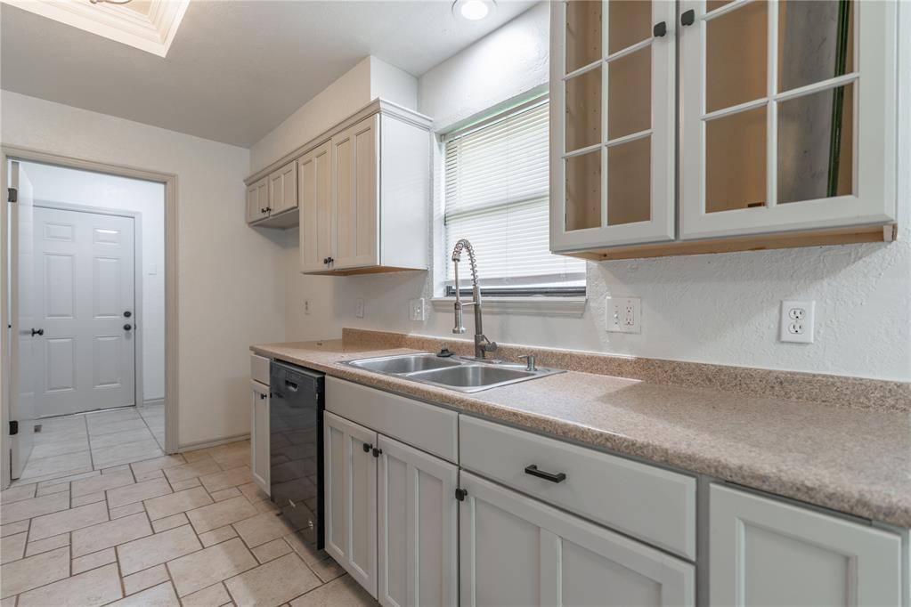 12521 Clarence Court Property Photo 13