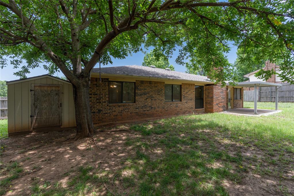12521 Clarence Court Property Photo 32