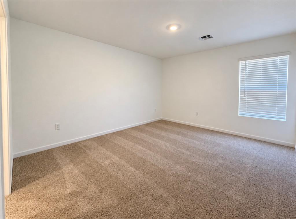 16313 Maroon Drive Property Photo 10
