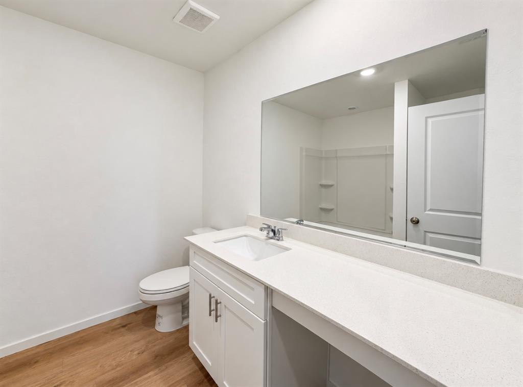 16313 Maroon Drive Property Photo 14
