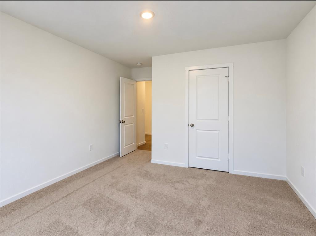 16313 Maroon Drive Property Photo 16