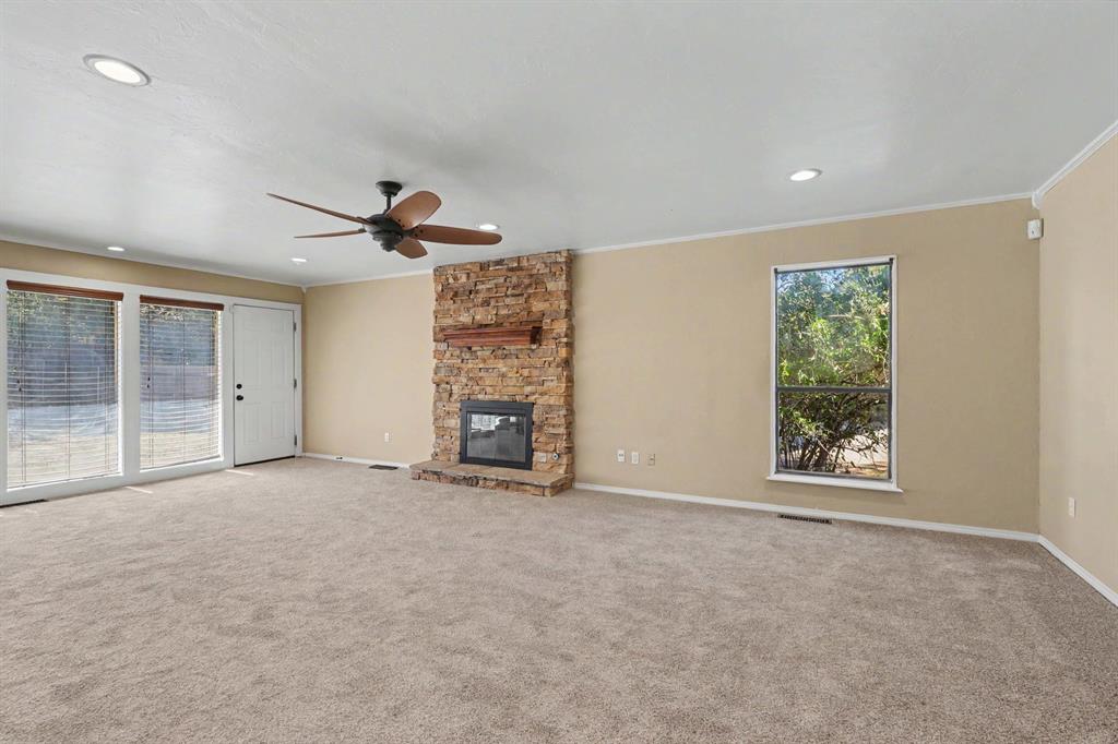 3712 Nw 125th Street Property Photo 14