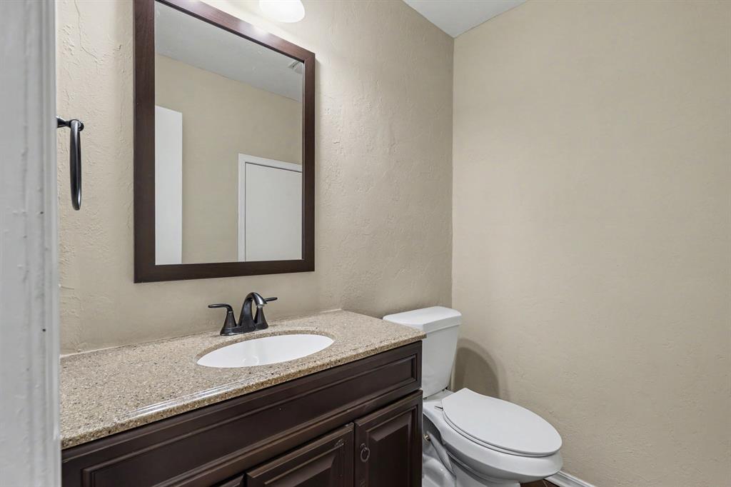 3712 Nw 125th Street Property Photo 29