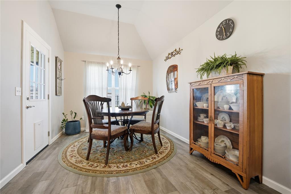 2213 Wheatheart Drive Property Photo 11