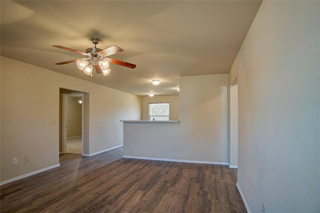 11920 Nw 136th Terrace Property Photo 5