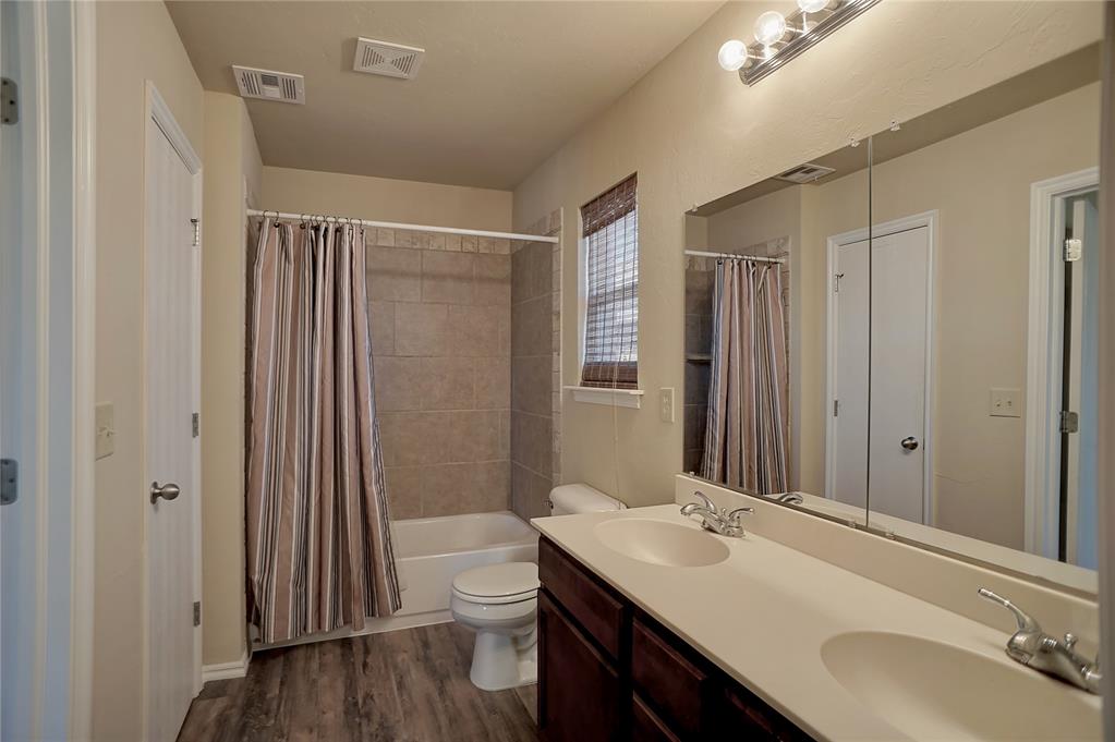 11920 Nw 136th Terrace Property Photo 15