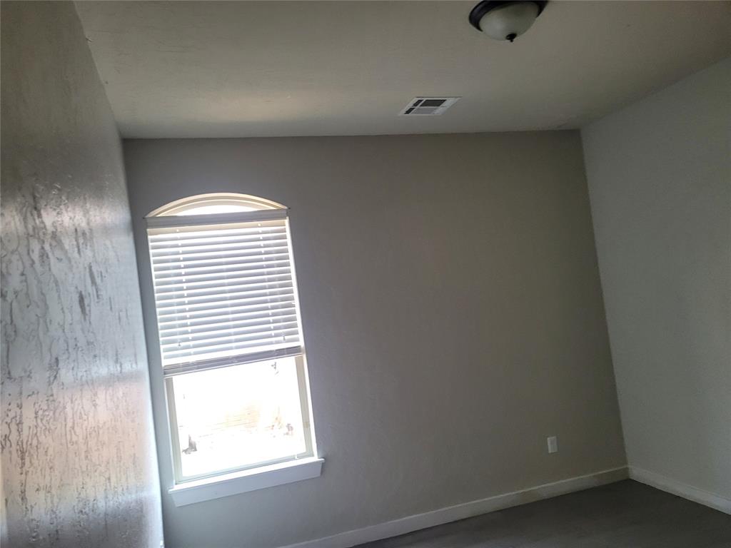 11424 Nw 109th Street Property Photo 7