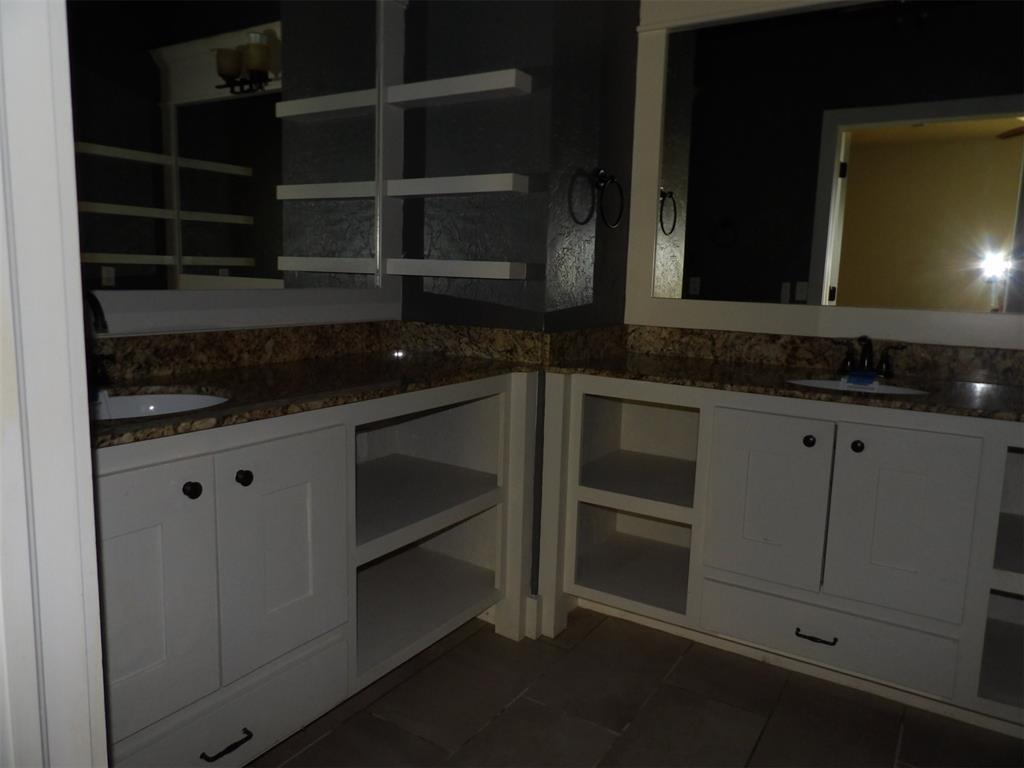 11424 Nw 109th Street Property Photo 12
