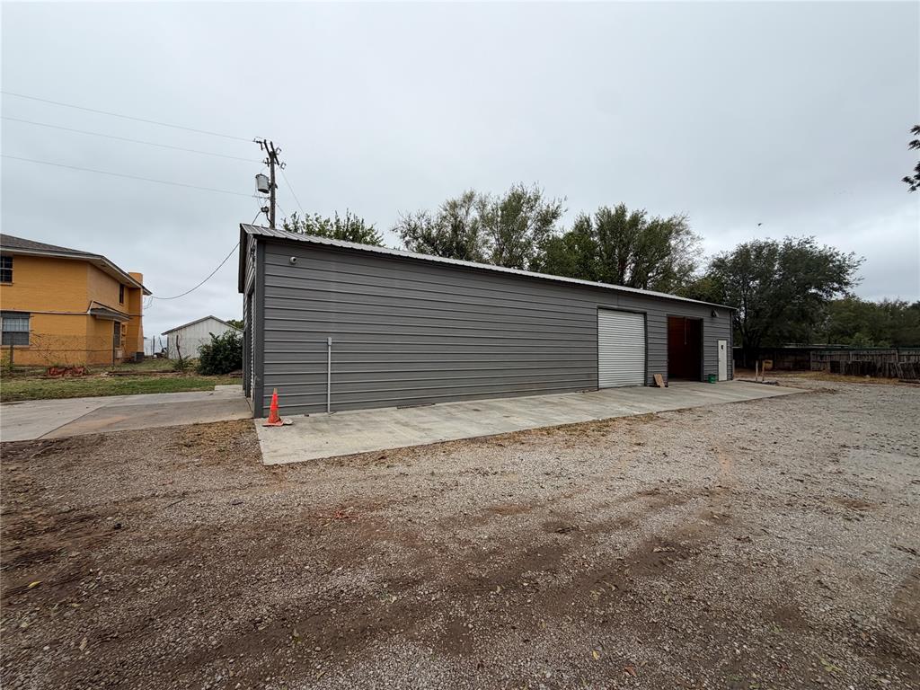 8725 Ne 23rd Street Property Photo 14