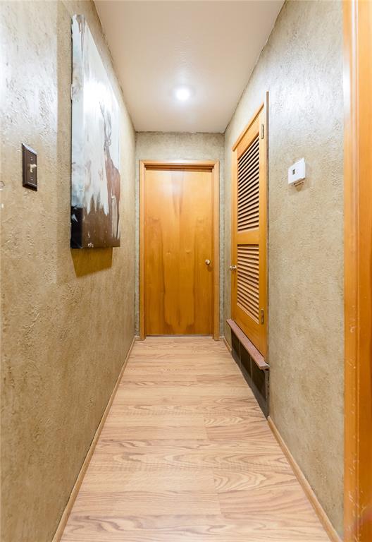 903 S Cearlock Avenue Property Photo 9
