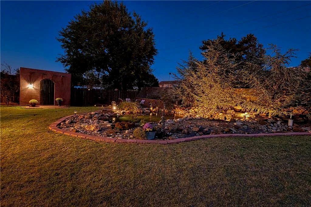 903 S Cearlock Avenue Property Photo 19