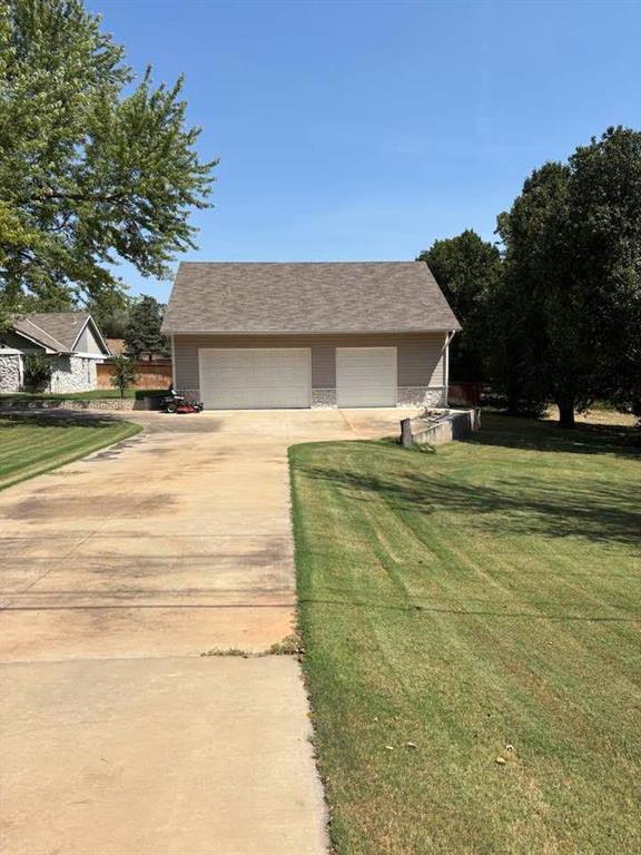 1611 E Coffee Creek Road Property Photo 5