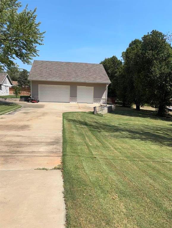 1611 E Coffee Creek Road Property Photo 8