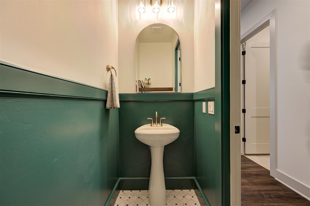 5721 Red Valley Drive Property Photo 18