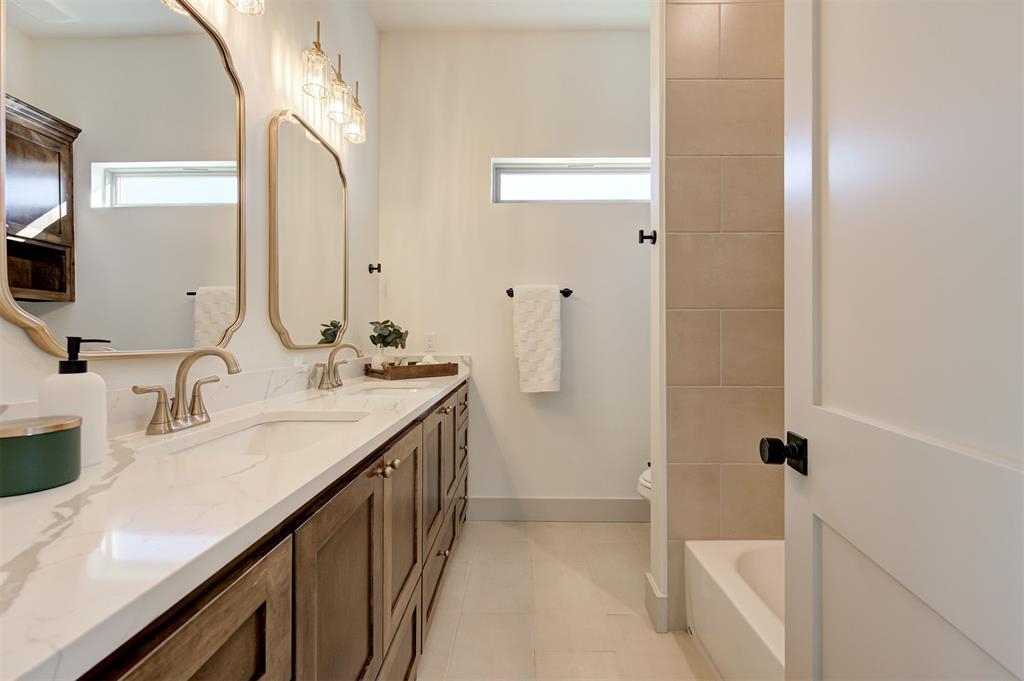 5721 Red Valley Drive Property Photo 31